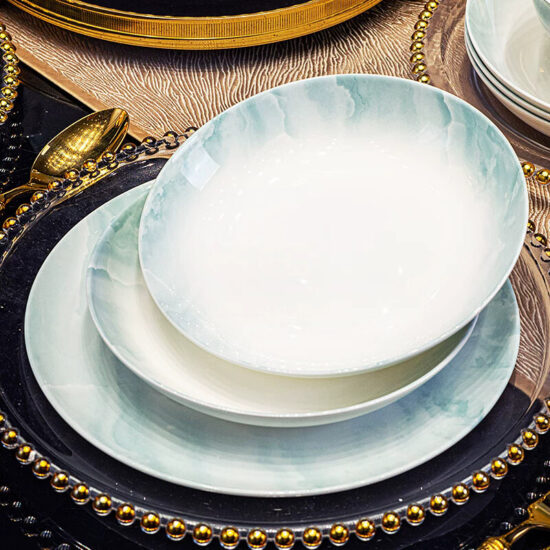 Fresh and cute hand-painted underglaze ceramic dinner plate