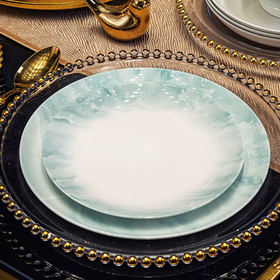 Fresh and cute hand-painted underglaze ceramic dinner plate