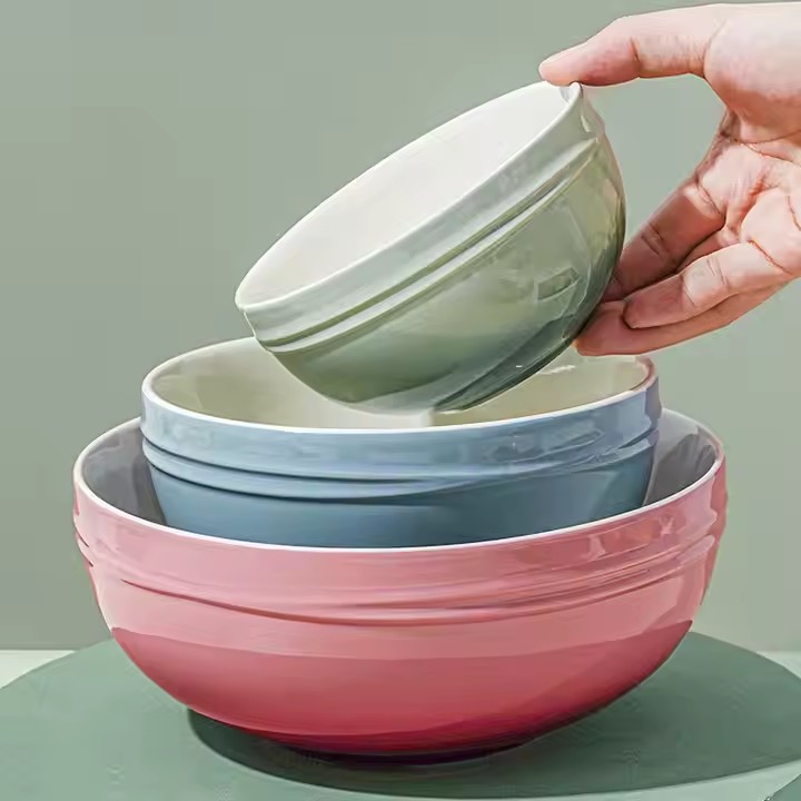 Creative ceramic bowl for soup, noodle, and salad use in home kitchens