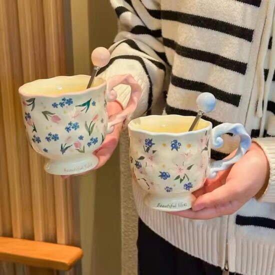 Large capacity summer ceramic office coffee mug for wholesale

