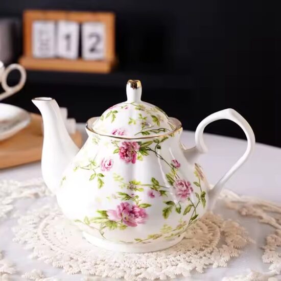 Luxury Chinese floral ceramic teapot with elegant modern design