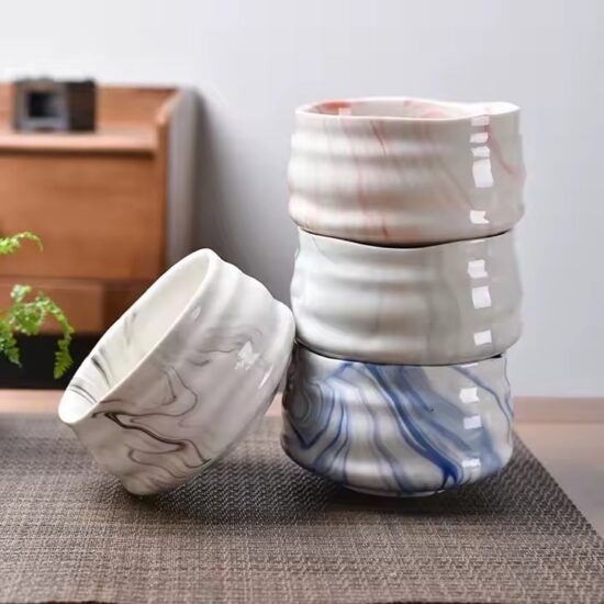 Gradient color ceramic rice bowl with creative modern design for home use