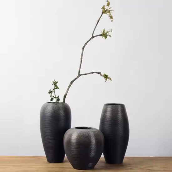 Modern Indoor Decorative Ceramic Vase for Home and Office