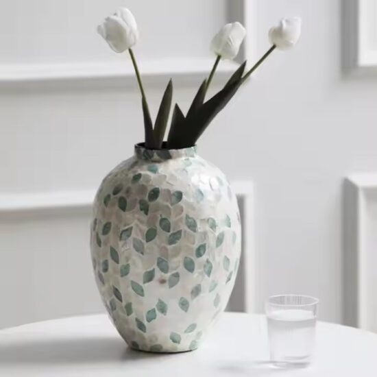 Modern Desktop Decorative Ceramic Vase for Tabletop Decoration
