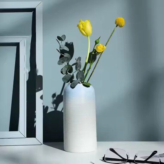 Nordic Modern Ceramic Vase for Office Decoration