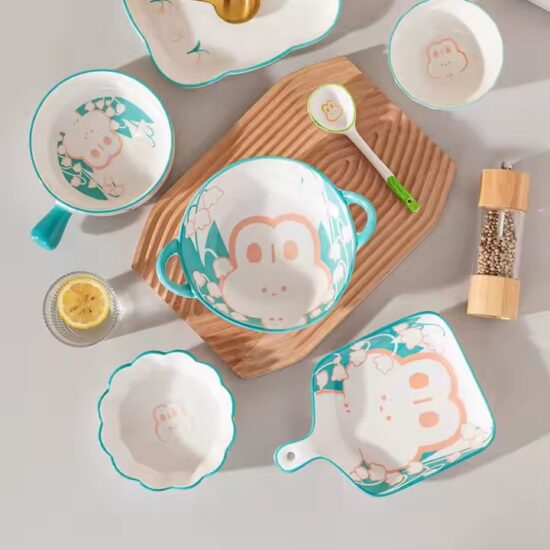 New Cute Cartoon Ceramic Kids Dinnerware Set – Fun Animal Design Plates and Bowls