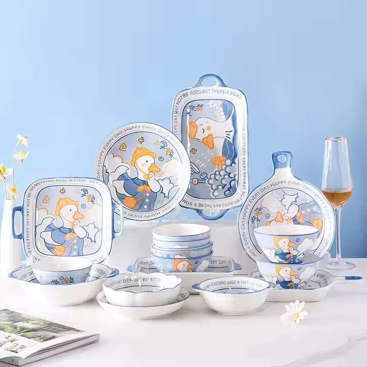 New Cute Cartoon Ceramic Kids Dinnerware Set – Fun Animal Design Plates and Bowls