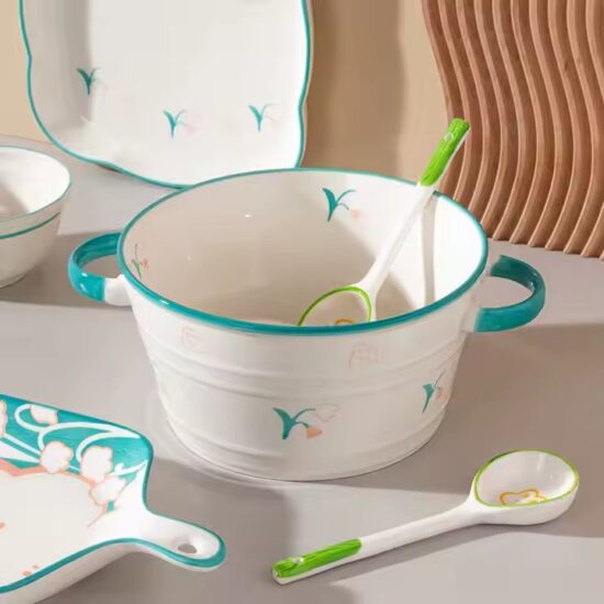 New Cute Cartoon Ceramic Kids Dinnerware Set – Fun Animal Design Plates and Bowls