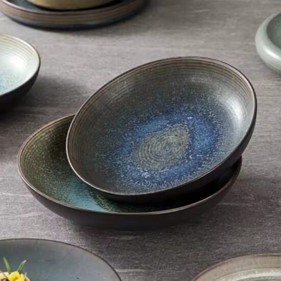 High-quality ceramic dinner plate for hotel and restaurant use