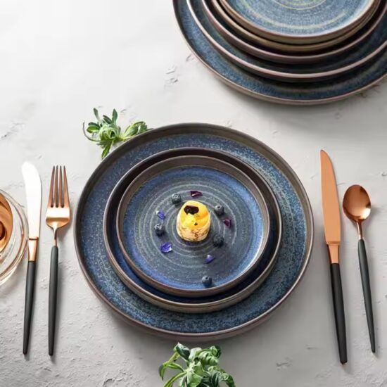 High-quality ceramic dinner plate for hotel and restaurant use