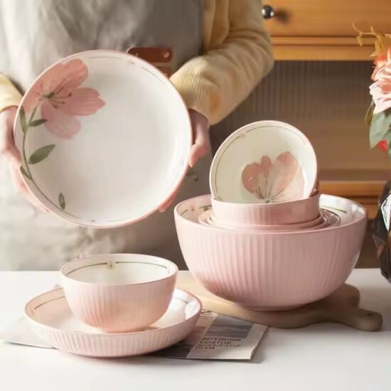 Floral Pattern Ceramic Dinnerware Set for Wholesale