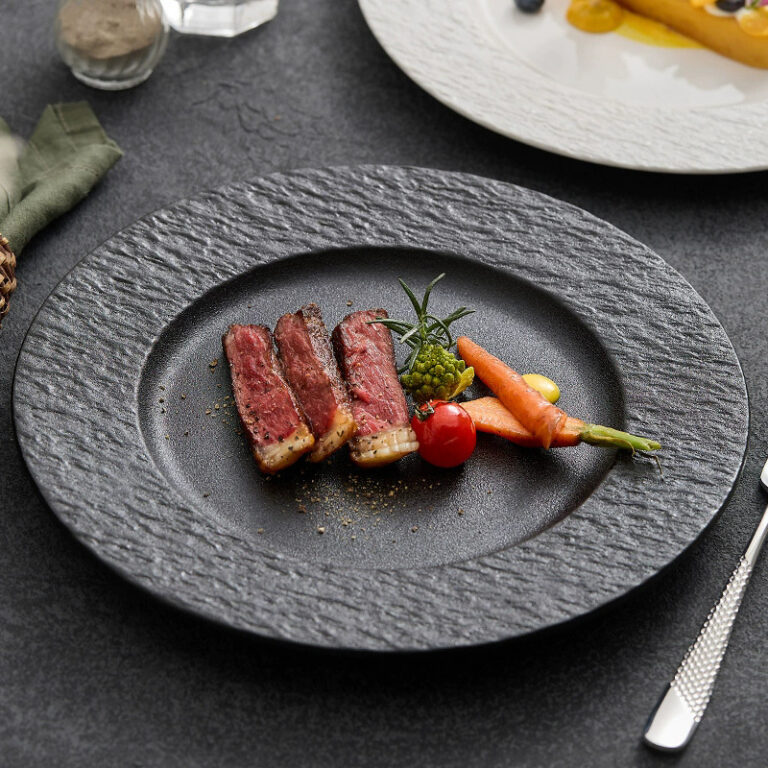 High-end light luxury ceramic dinner plate for modern dining