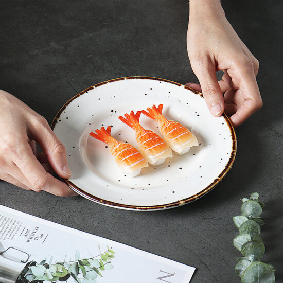 Luxury minimalist round ceramic plate set for European-style dining