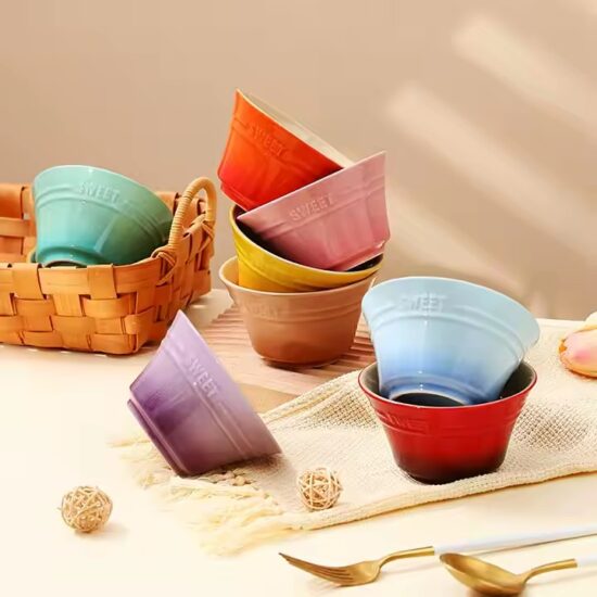 Luxury ceramic bowl with creative and unique design, suitable for high-end tableware suppliers