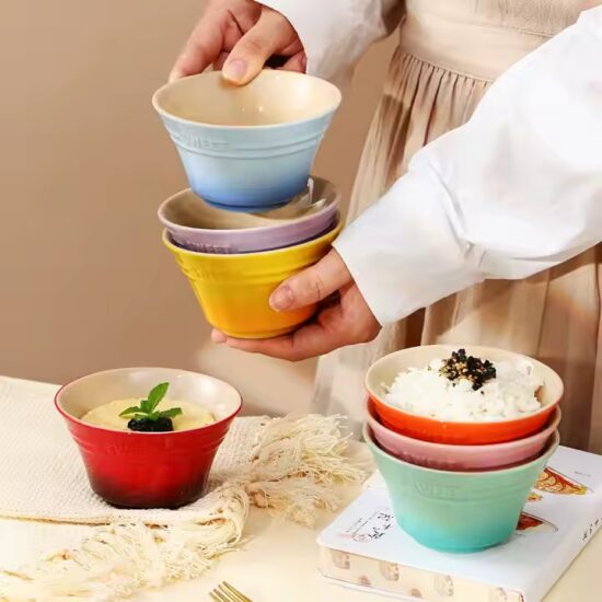 Luxury ceramic bowl with creative and unique design, suitable for high-end tableware suppliers