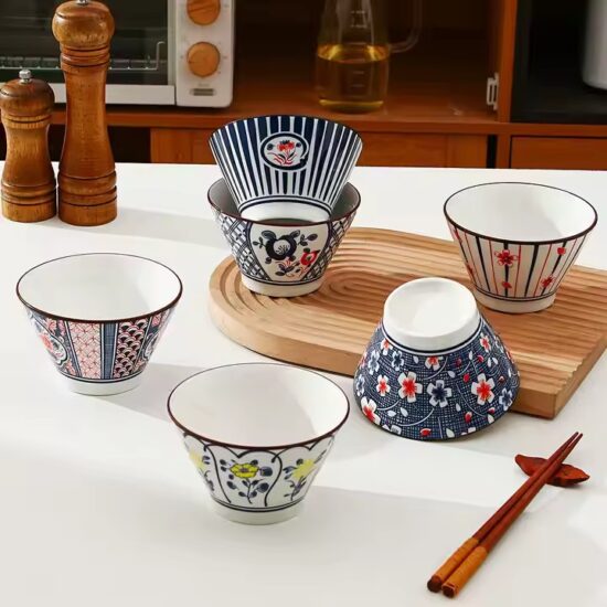 Luxury ceramic bowl with creative and unique design, suitable for high-end tableware suppliers