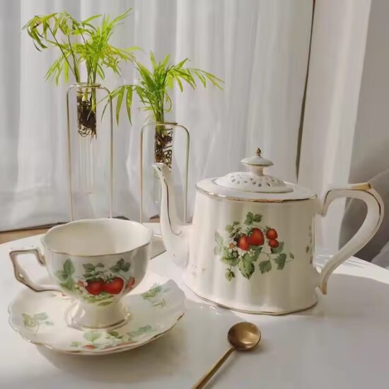 Luxury floral ceramic teapot with classical vintage pattern