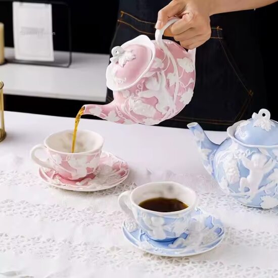 Chinese Style Ceramic Teapot Set for Wholesale with Elegant Design