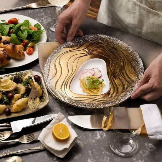 High-end fine dining ceramic plate with unique artistic design
