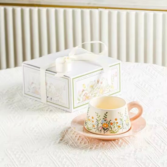 Vintage oil painting ceramic coffee mug with classic floral design