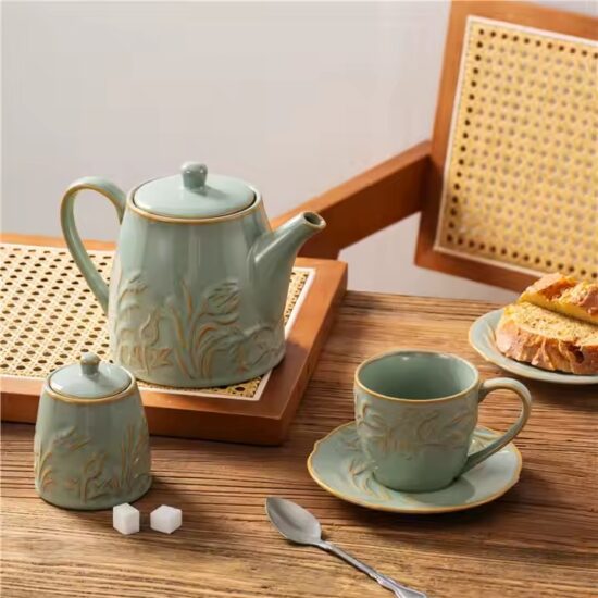 High-Quality Vintage Floral Ceramic Teapot for Home & Gift