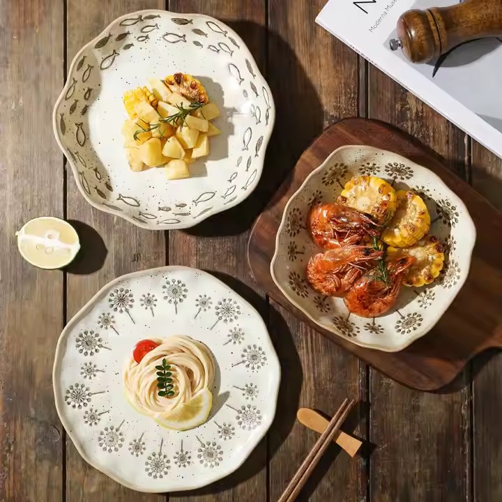 Simple European ceramic dinner plate for home use