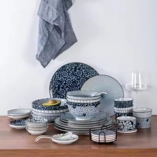 Best-Selling Japanese Style Ceramic Tableware Set for Home and Restaurants