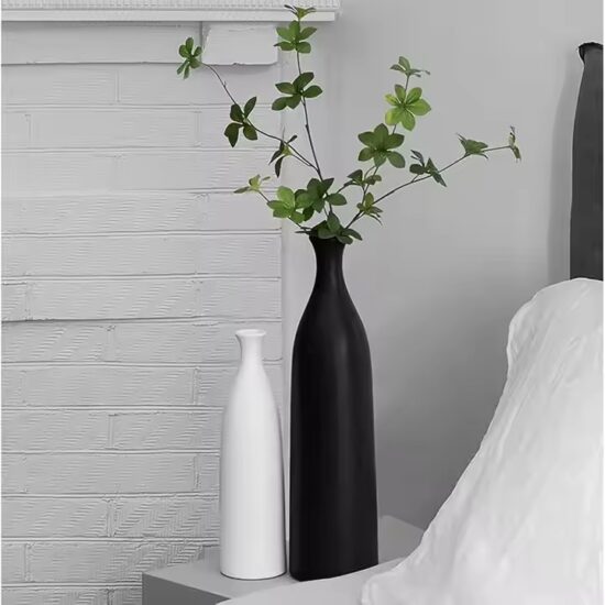 Modern Nordic Ceramic Vase for Office and Home Decoration