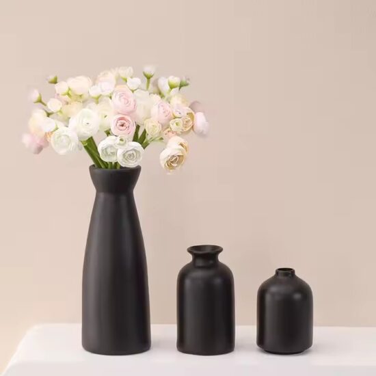 Modern Creative Ceramic Vase for Interior Decoration