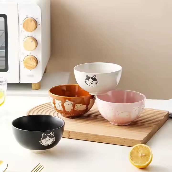 Cute high-temperature ceramic bowl for home use with colorful glaze and durable finish